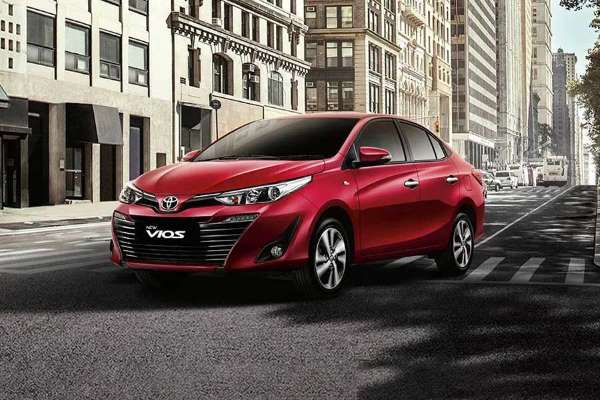 Cho thuê xe du lịch vườn quốc gia Ba Vì 16 chỗ